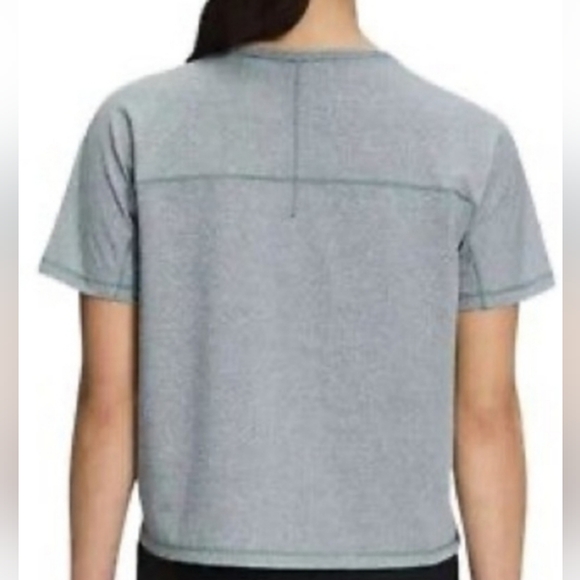 NORTH FACE Dawndream Relaxed Short Sleeve CropTop Size Large NWT - Picture 3 of 6